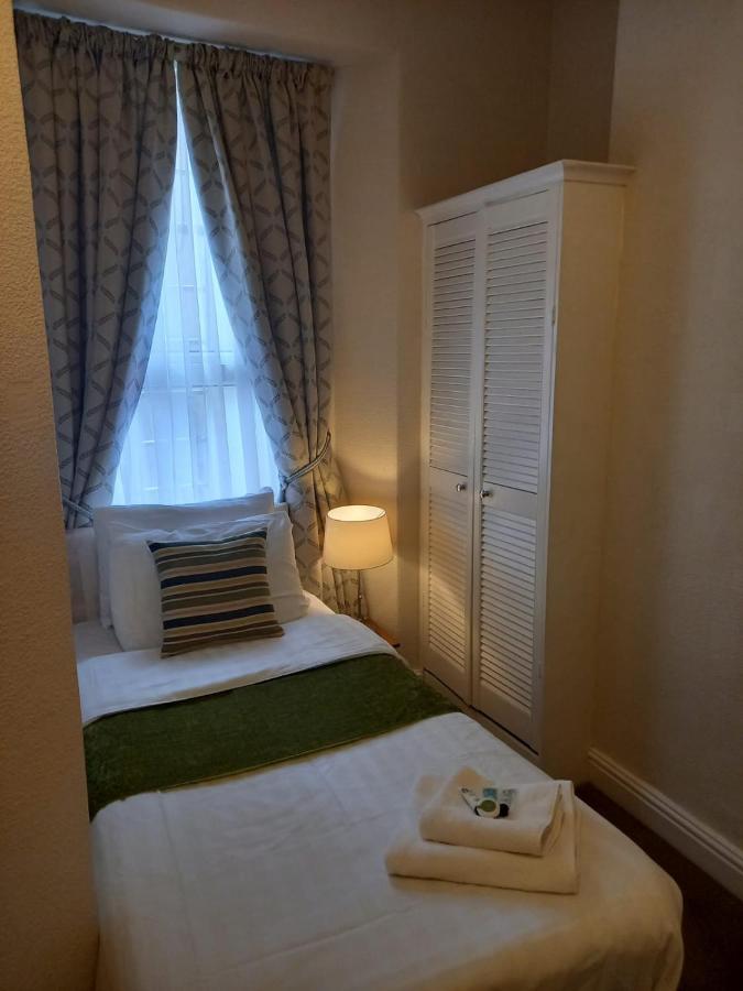 Гостевой дом Cove 4*